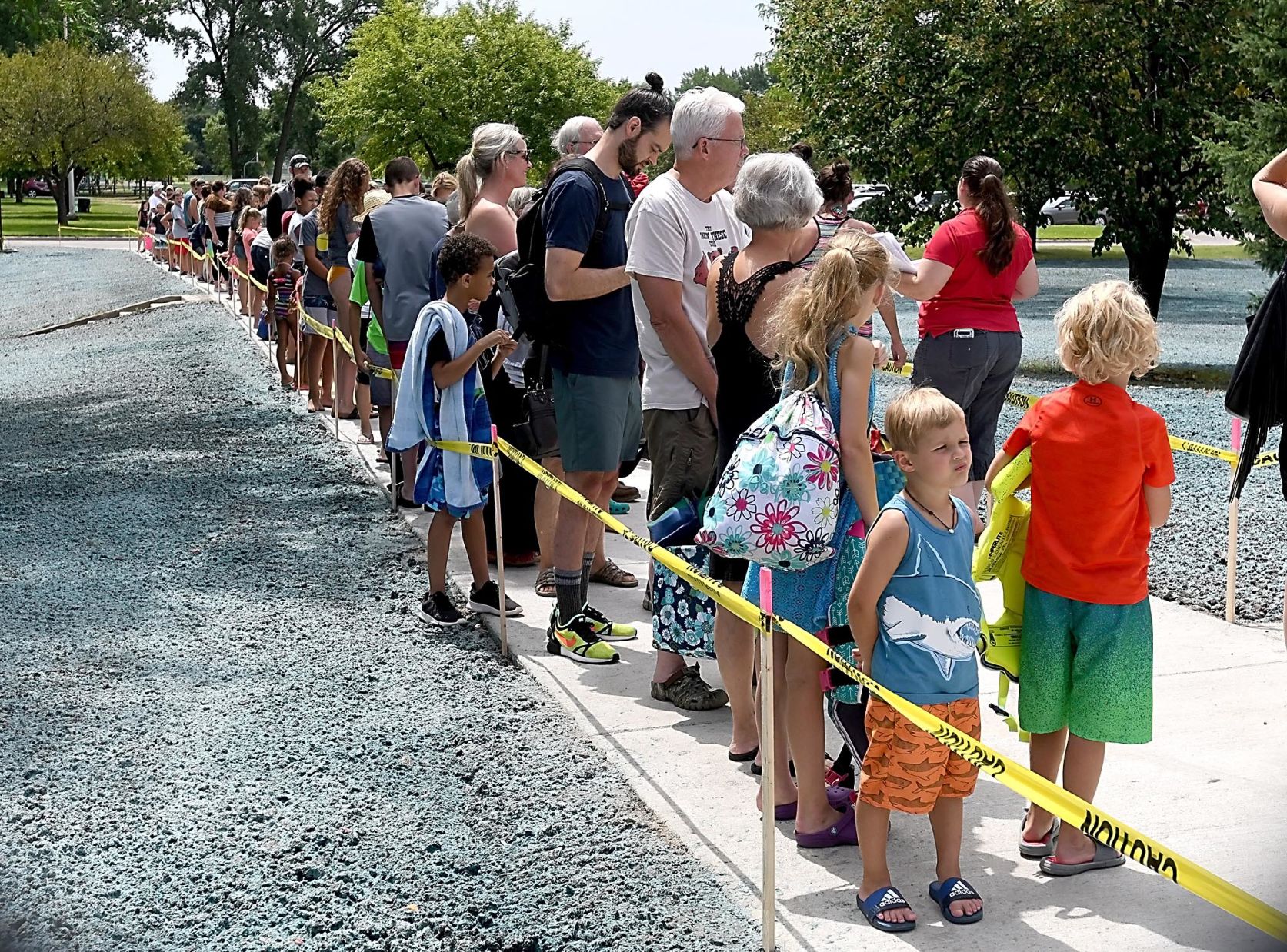 Spring Lake Park pool opens 7